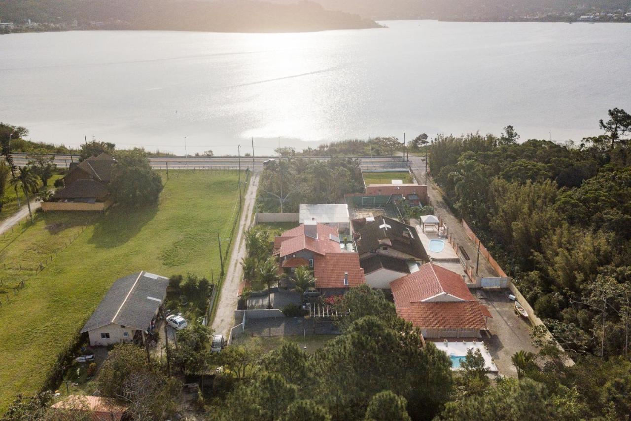Casa Paradisiaca Na Lagoa Da Conceicao フロリアノポリス エクステリア 写真